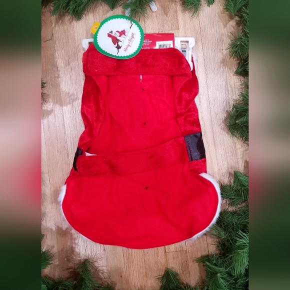 Dog Santa costume - Medium - Picture 4 of 5